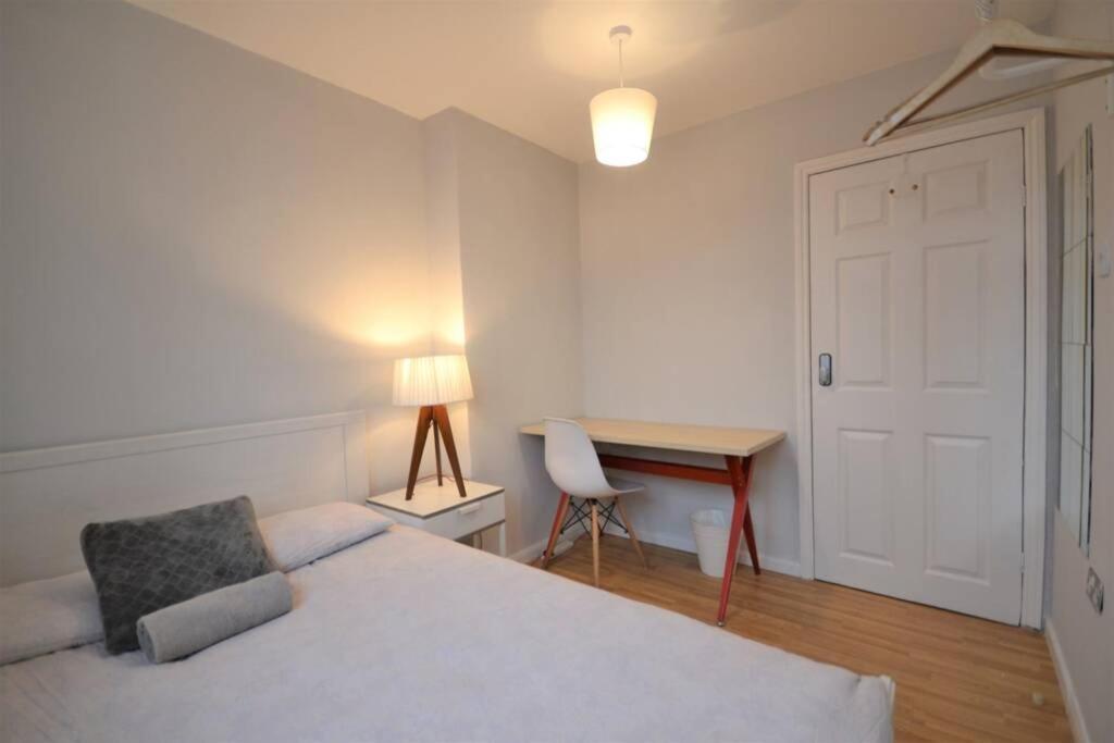 Stylish Budget 4 Bedroom Flat In Brick Lane London Ngoại thất bức ảnh